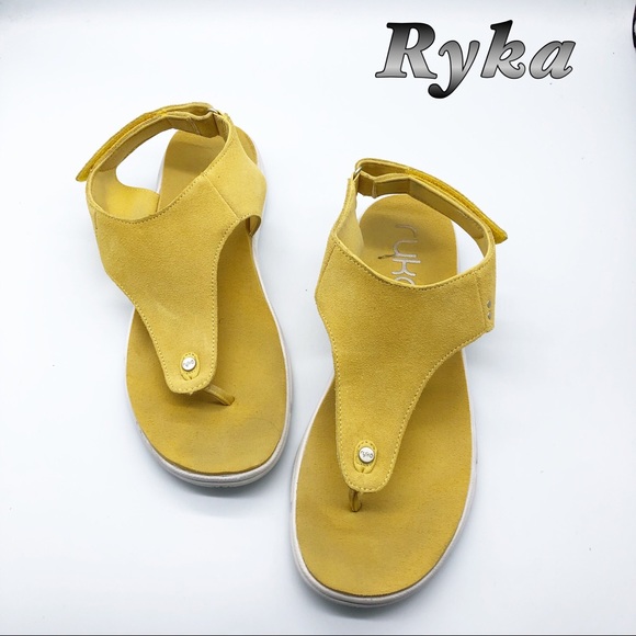 ryka thong sandals